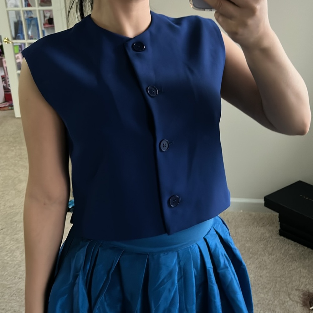 Zara blue cropped length vest. S